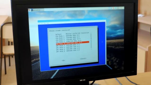 How Start Raspberry Pi as Regular Computer? (Video 3 of our Udemy online course) смотреть онлайн