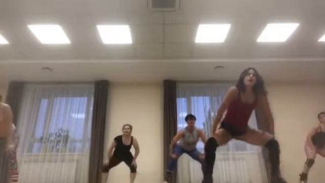 Booty Dance Курган смотреть онлайн