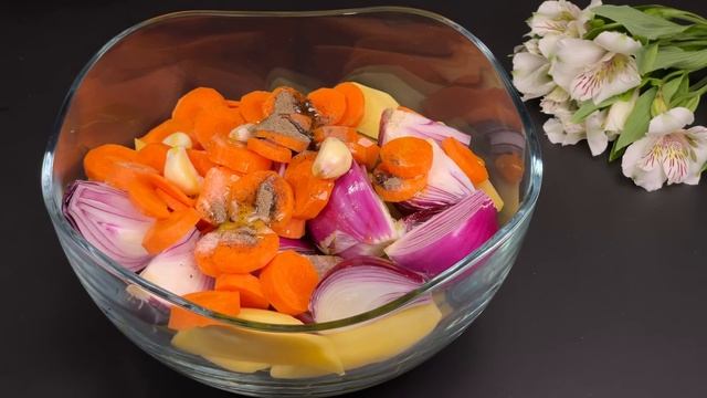 Ein Koch aus Italien hat mir beigebracht, wie man ein ganzes Huhn zubereitet! Berühmtes Rezept смотреть онлайн