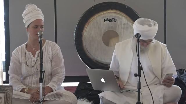 Chants Eka Mai Once: Harijiwan Talks About the Mystical Powers of the 30th Pauri смотреть онлайн