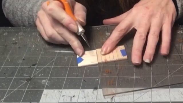 Build a balsa wood house with Tami смотреть онлайн