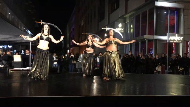 Asheq Collective at Yerba Buena Night - Sword Dance смотреть онлайн