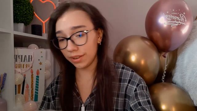 ЧТО МНЕ ПОДАРИЛИ НА ДЕНЬ РОЖДЕНИЯ 16 ЛЕТ? ANNY LANN смотреть онлайн