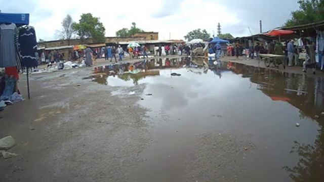 Прогулка по базару Янгиабад смотреть онлайн