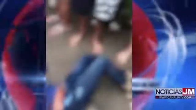 EN EL SUR DEL MUNICIPIO DE MONTERÍA CÓRDOBA FUERON ASESINADOS DOS HOMBRES CON ARMA DE FUEGO смотреть онлайн