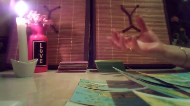 Онлайн-расклад. Женится ли он на мне? Вариант 2 смотреть онлайн