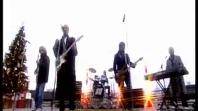 STATUS QUO - ITS CHRISTMAS TIME [THIS MORNING 11.12.08].mpg