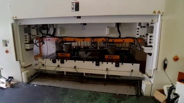 Pendulum mode on a servo press | SEYI #short смотреть онлайн