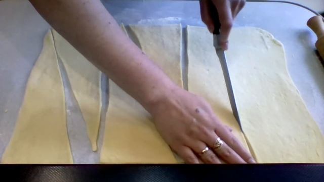Самые потрясающие и невесомо-нежнейшие круассаны! смотреть онлайн
