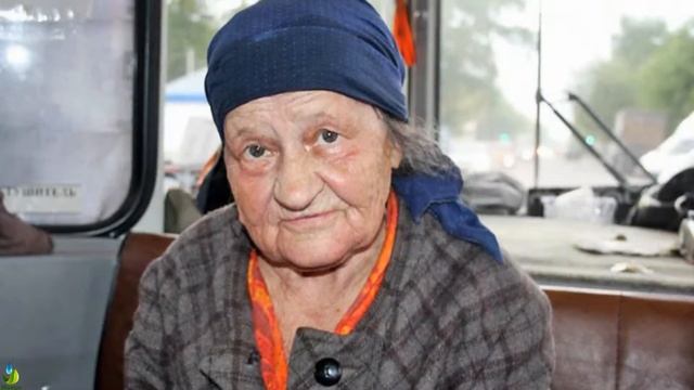 Наглая бабка в автобусе смотреть онлайн