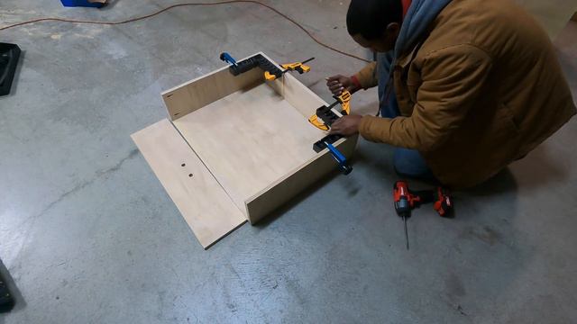 Drawers For UnderBed Storage смотреть онлайн