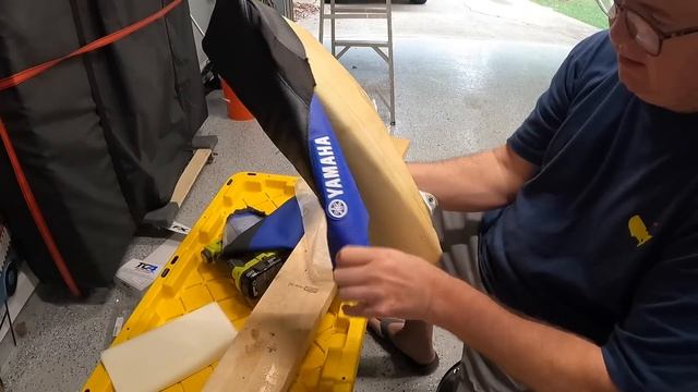 How to Replace a Seat Cover on Your 2020 WR450 or YZ450 смотреть онлайн