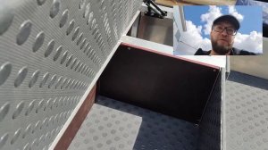 Алюминиевая лодка "Триера 390" румпель