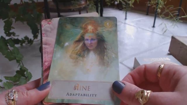 Traceyhd's Review Of The Goddess Power Oracle Deck смотреть онлайн