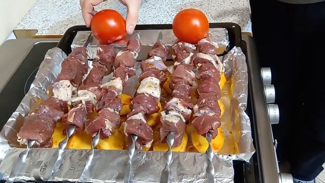 Шашлык из баранины в духовке / Oven lamb skewers / Shashlik v duhovke смотреть онлайн