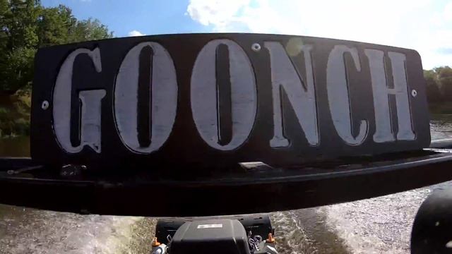 На лодках болотоходах по мелям реки Пекша до деревни Напутново. boat swamp. Mud boat. смотреть онлайн