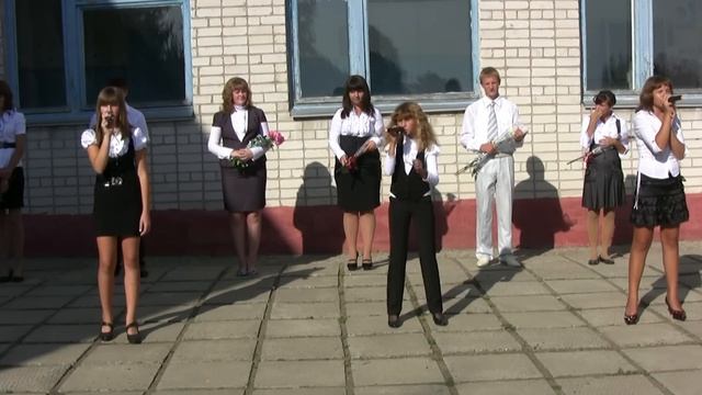 Мой добрый учитель. Песня в исполнении учениц школы. смотреть онлайн