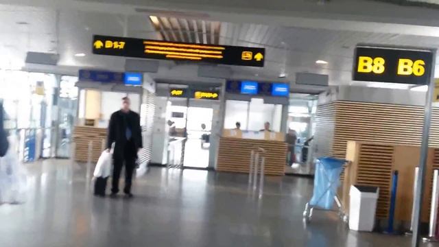 Аэропорт Рига Латвия смотреть онлайн