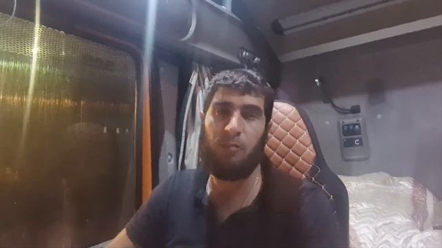 DAF Красавчик из Грузии уже в России ,добрался до выгрузки через ливни и пробки смотреть онлайн