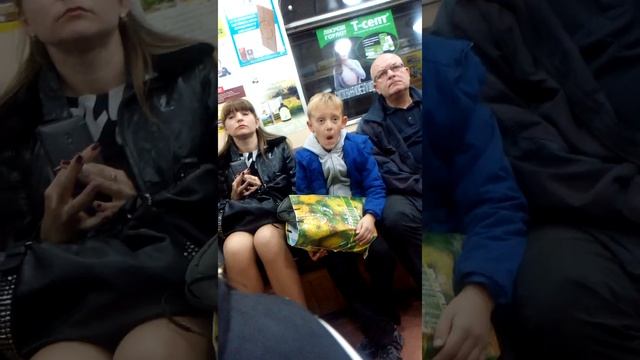 В Метро бывает разное ;) смотреть онлайн