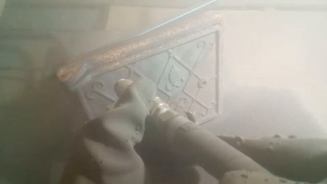 Пескоструй. Очистка чугунной дверки. смотреть онлайн