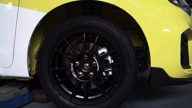 CON SUZUKI SWIFT SPORT HYBRID R1 L’IBRIDO DEBUTTA NEI RALLY смотреть онлайн