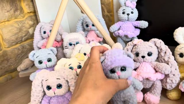 Вязовлог / готовлюсь к ярмарке / связала зайчиков и не только смотреть онлайн