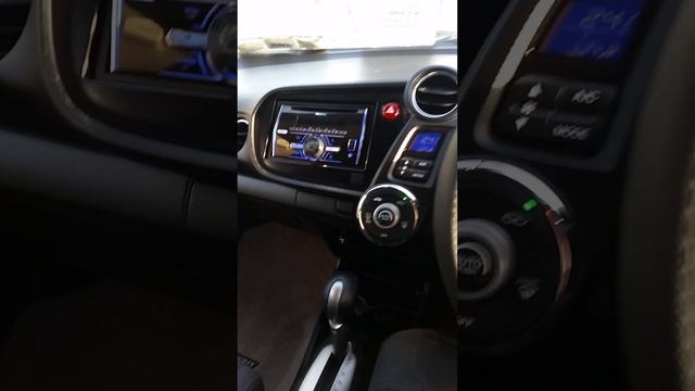 Kellys Garage Ltd- 2011 Honda Insight смотреть онлайн