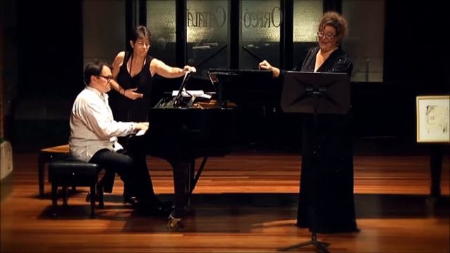 Canço Amorosa by Xavier Montsalvatge performed by Mac McClure and Rosa Mateu смотреть онлайн