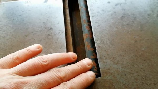 Фуговальный станок времён СССР 1990 года, Новосибирского станкостроительного завода