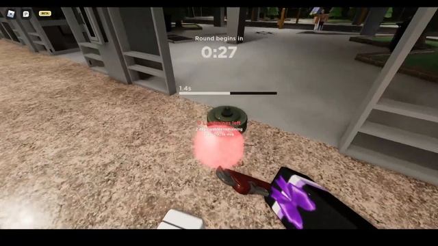 ROBLOX EVADE - When you use landmines for the first time... смотреть онлайн