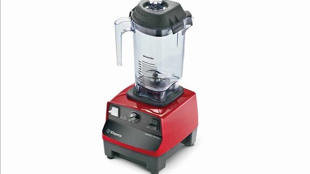 крем-суп из клубники с малибу