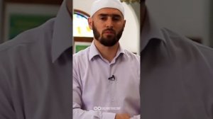 Как совершить праздничную молитву? →