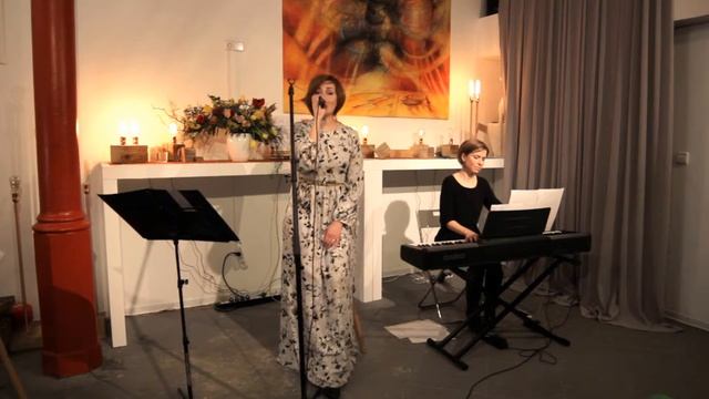 Облетают последние маки. смотреть онлайн