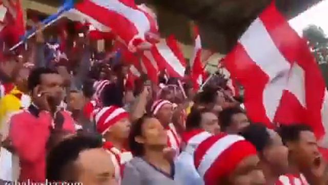 Fasil Kenama FC fans in Aste Fasiledes Stadium Gondar смотреть онлайн