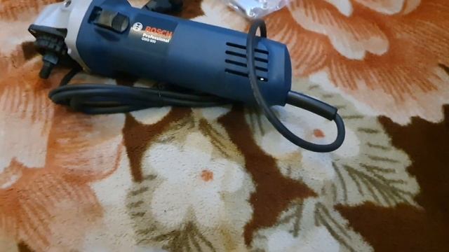 Bosch GWS 600 Angle grinder Unboxing and Review смотреть онлайн