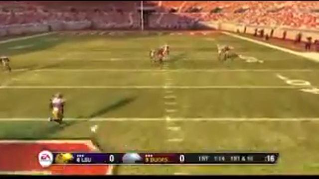 NCAA Football 09 OFFENCE Gameplay & Mechanics смотреть онлайн
