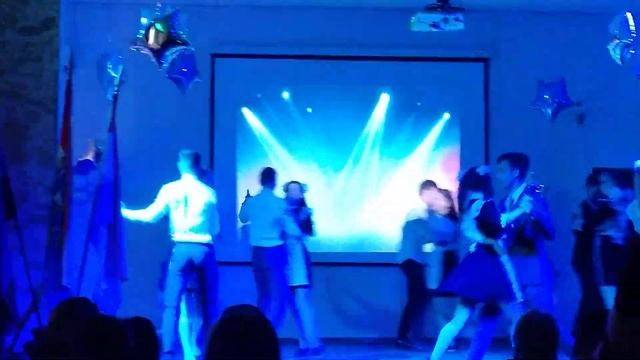 Дашулькин последний звонок. Вальс. смотреть онлайн