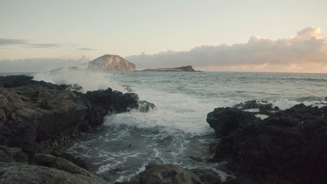 OM Chanting Music Video for Meditation, Yoga, Relaxation - Multi-sensory Journey смотреть онлайн