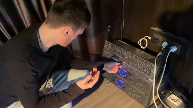 Настройка звука в ресторане для живого исполнения. JBL. allen heath, dbx. смотреть онлайн