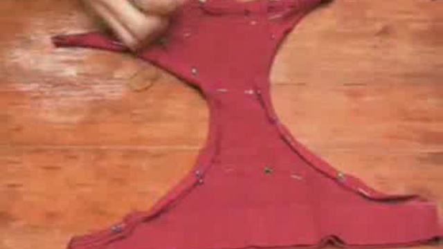 Как сделать купальник из футболки смотреть онлайн