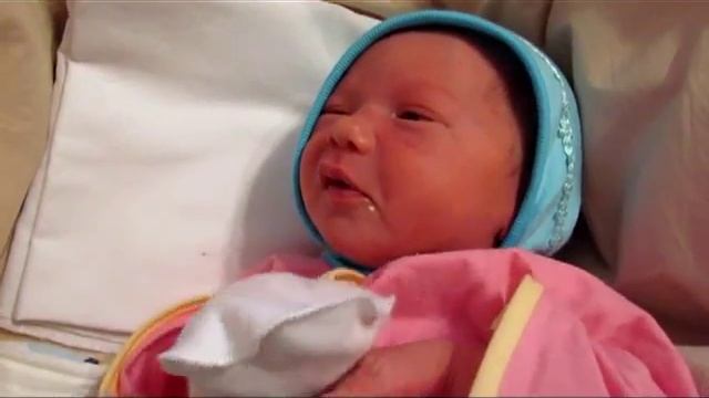 Хрюкающий ребенок смотреть онлайн