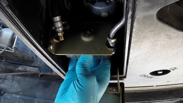 Onan RV Generator Fuel Filter Replacement || RV Generator Maintenance смотреть онлайн