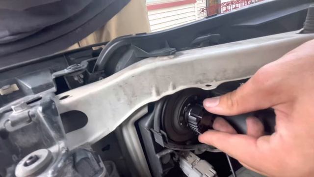 LED Headlights And Fog Light Replacement HOW TO. Subaru Forester 2009 20￼10 2011 2012 2013