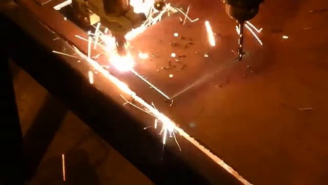 газовая резка со сверловкой смотреть онлайн