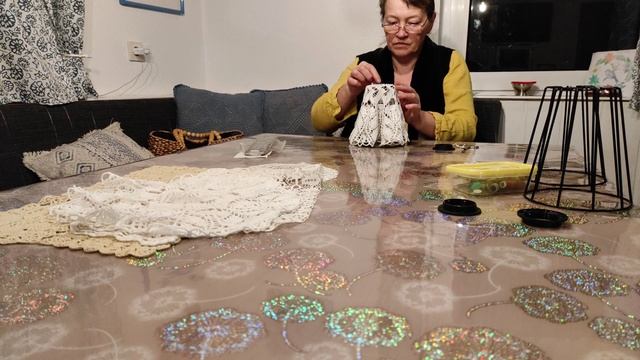 Кружевная лампа - Spitzenlampe смотреть онлайн