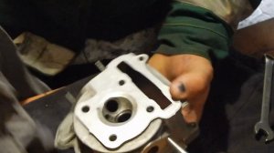 Как притереть клапана на скутере!!!!!!!