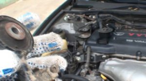 Замена опоры двигателя в Тойота Камри XV30 (ACV30L)