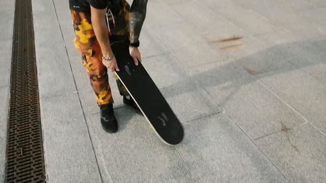 МОЙ САМЫЙ ПЕРВЫЙ СКЕЙТБОРД! смотреть онлайн