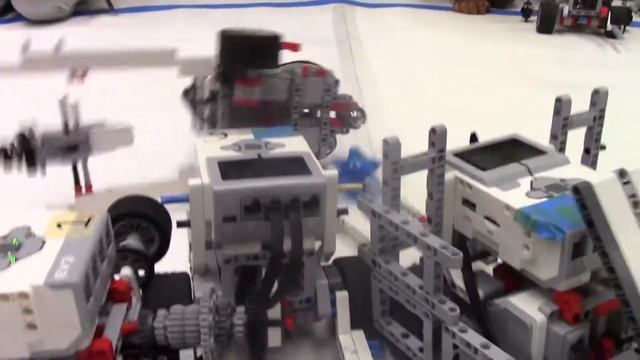 Robo Sumo 2 смотреть онлайн
